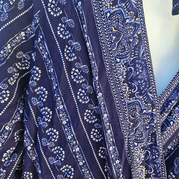 Skies Are Blue Navy Blue Patterned Romper Size M - Picture 6 of 10